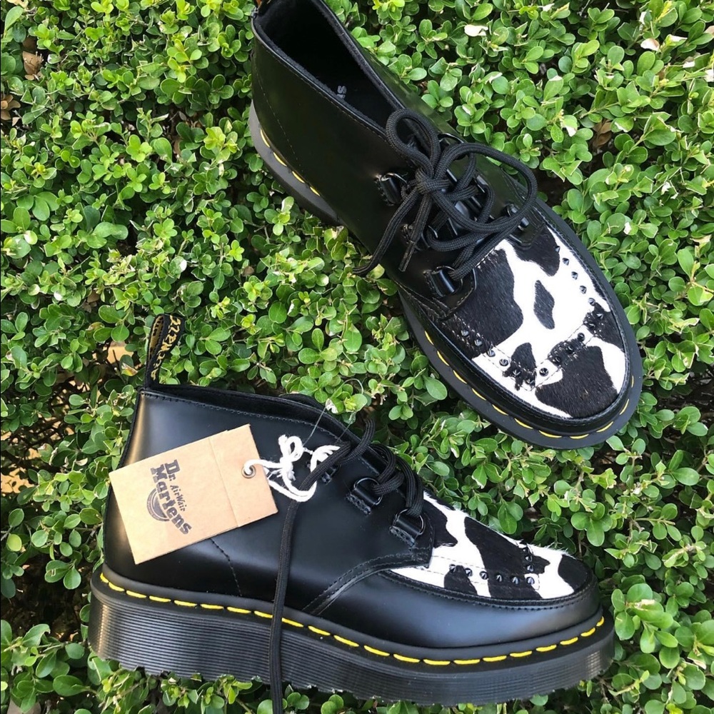 Leather platforms